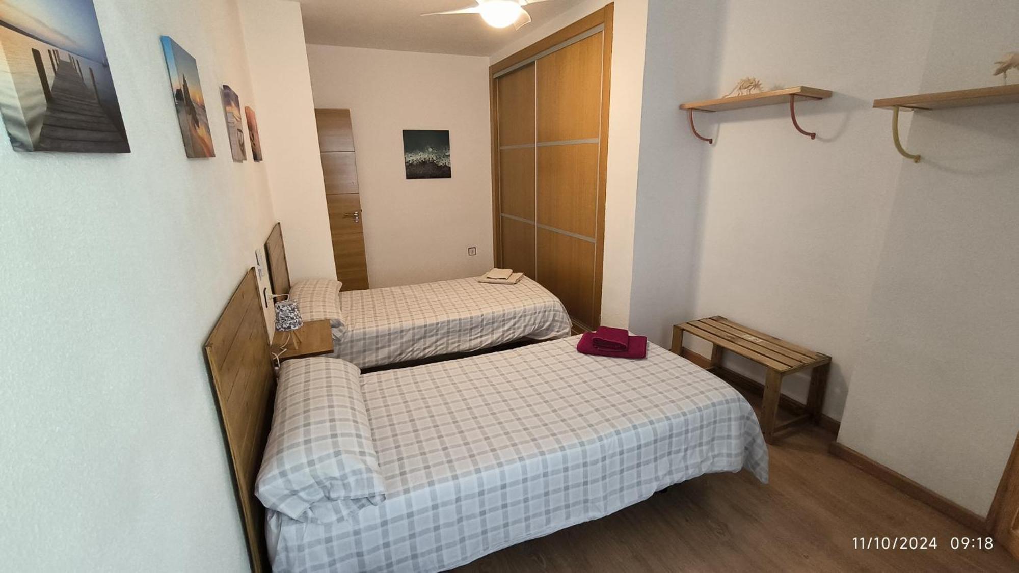 Duplex San Lorenzo 2 Parking Gratuitos Y Piscina Jaen Bagian luar foto