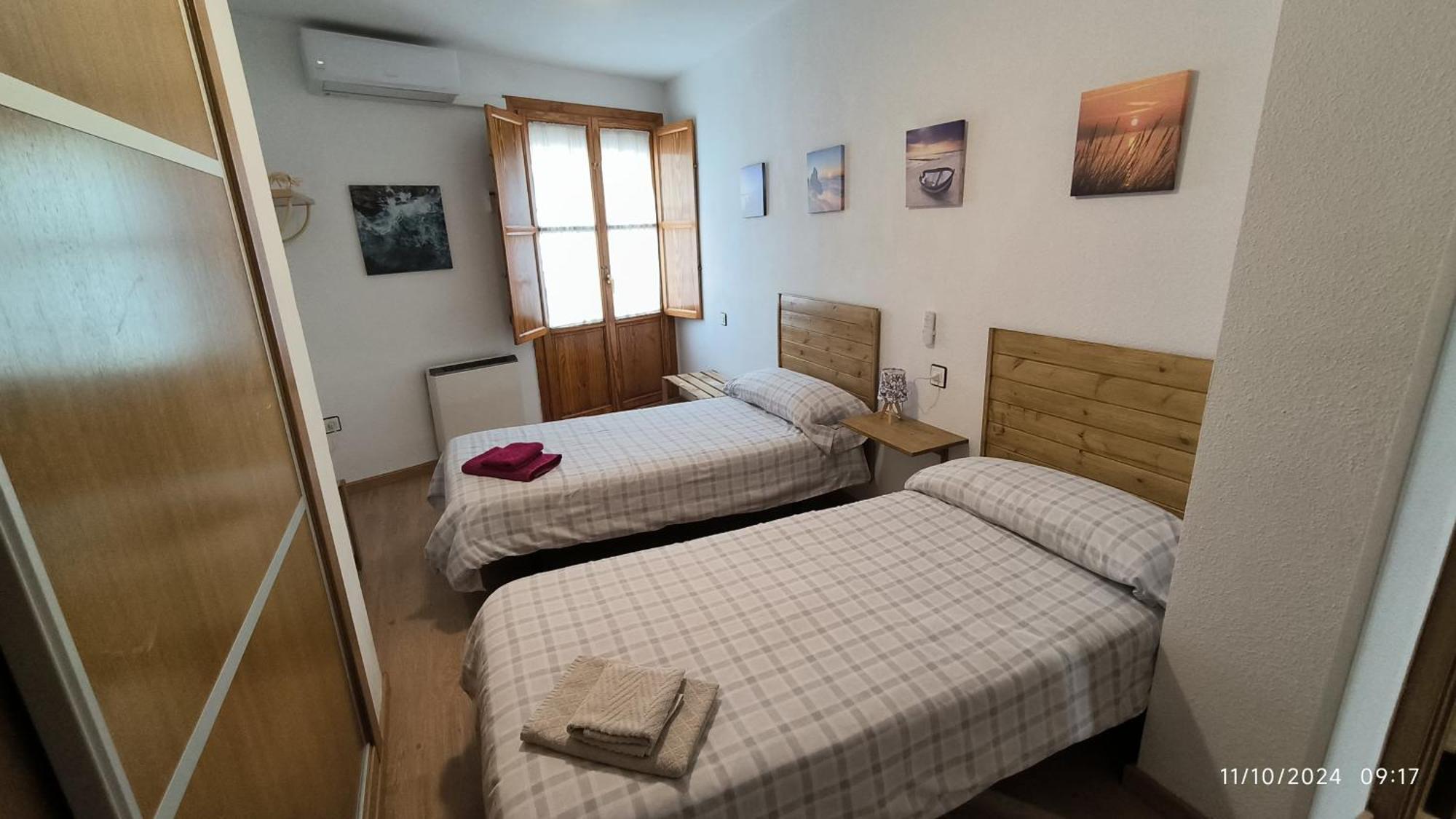 Duplex San Lorenzo 2 Parking Gratuitos Y Piscina Jaen Bagian luar foto