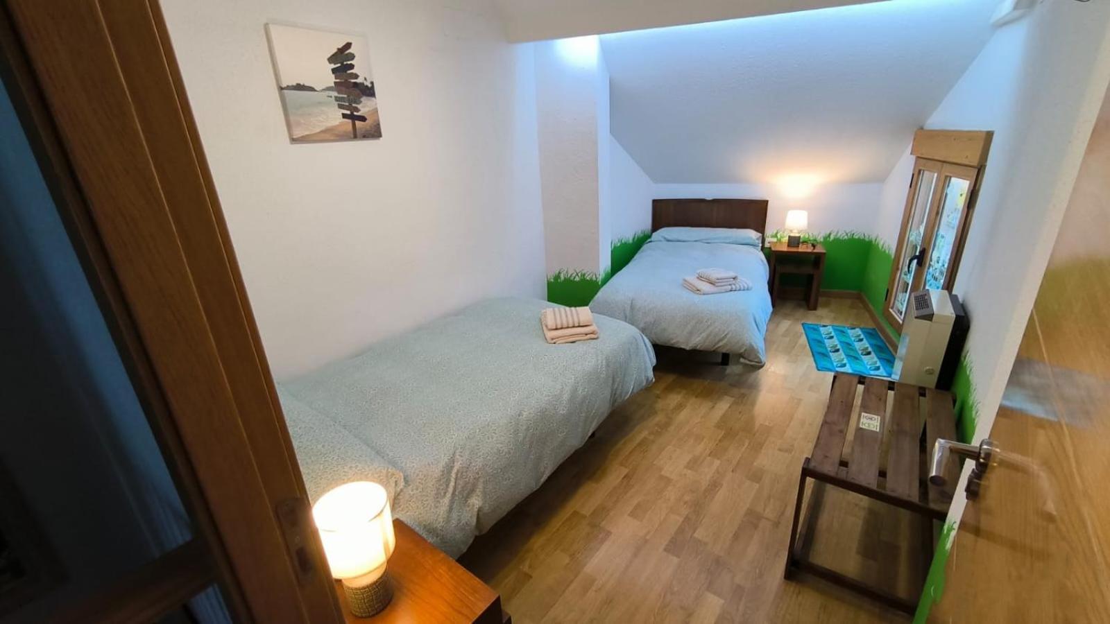 Duplex San Lorenzo 2 Parking Gratuitos Y Piscina Jaen Bagian luar foto